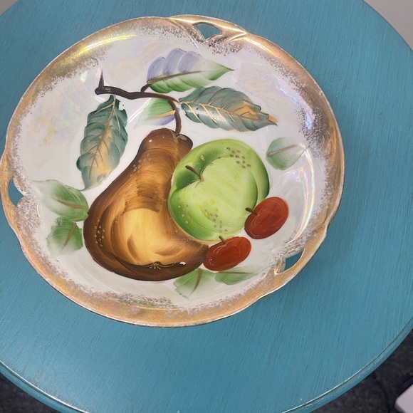 Vintage Hand Painted Fruit Bowl With Gold Trim Japan 7 1/4” - Picture 2 of 6